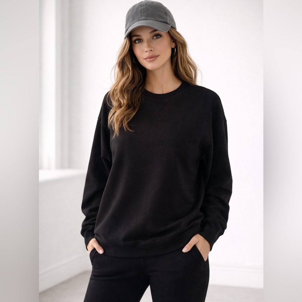 Jessica Simpson Active Black Crewneck Sweatshirt Women M Athleisure Minimal